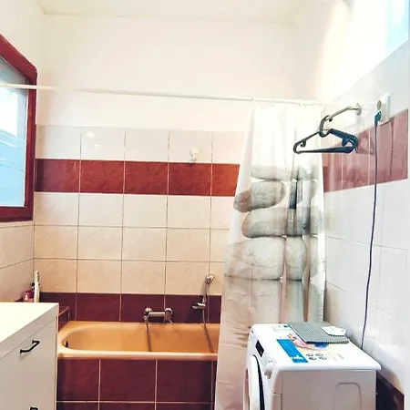 Spacious Next To Synagogue In Astoria Apartmán Budapešť